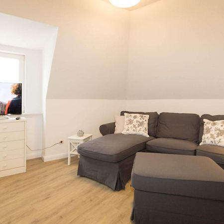 Hues Auert Tharep, Wohnung 2 Гернум Екстер'єр фото