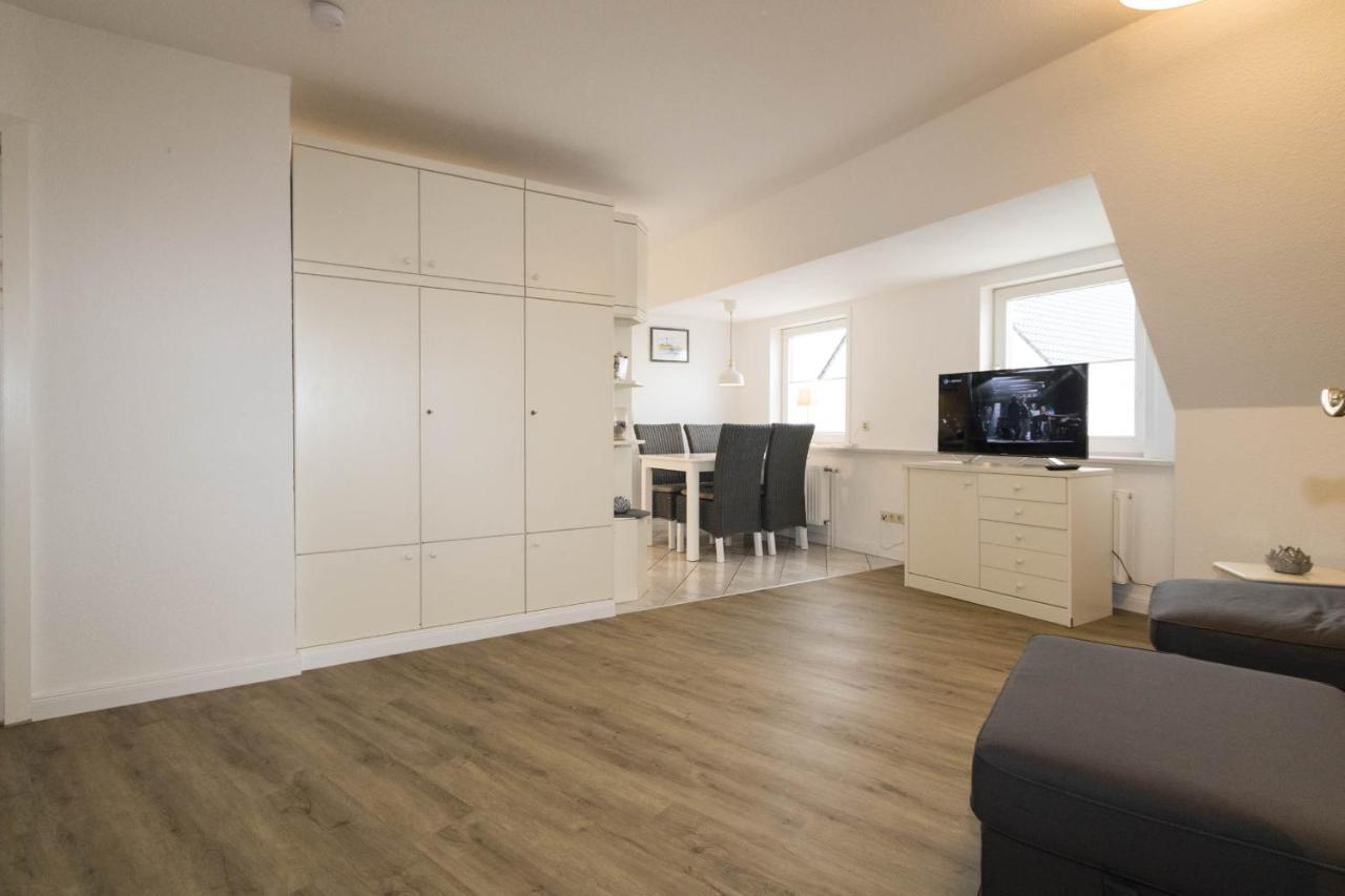 Hues Auert Tharep, Wohnung 2 Гернум Екстер'єр фото